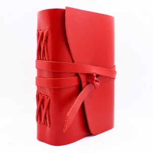 Кожаный блокнот формата A5 Comfy Strap Red в коробочке-1