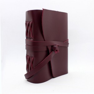 Кожаный блокнот формата B6 Comfy Strap Bordo-1