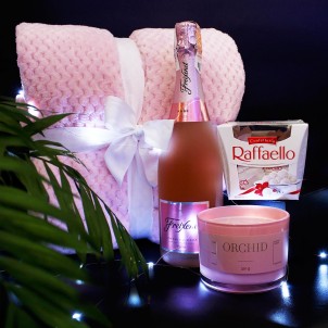 Ароматний жіночий подарунковий бокс з ігристим вином, пледом та свічкою ►Orchid від Franklin-1